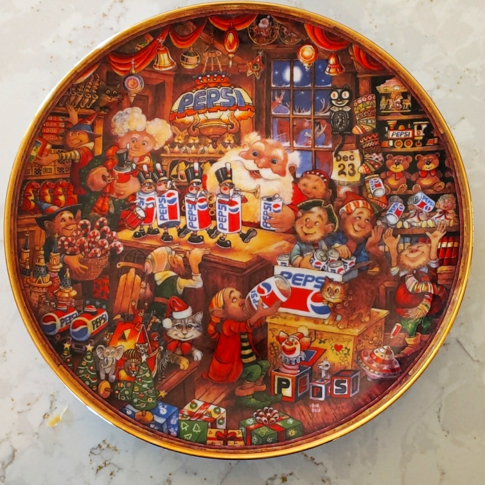 Pepsi plate Santa's Pepsi-Cola Workshop